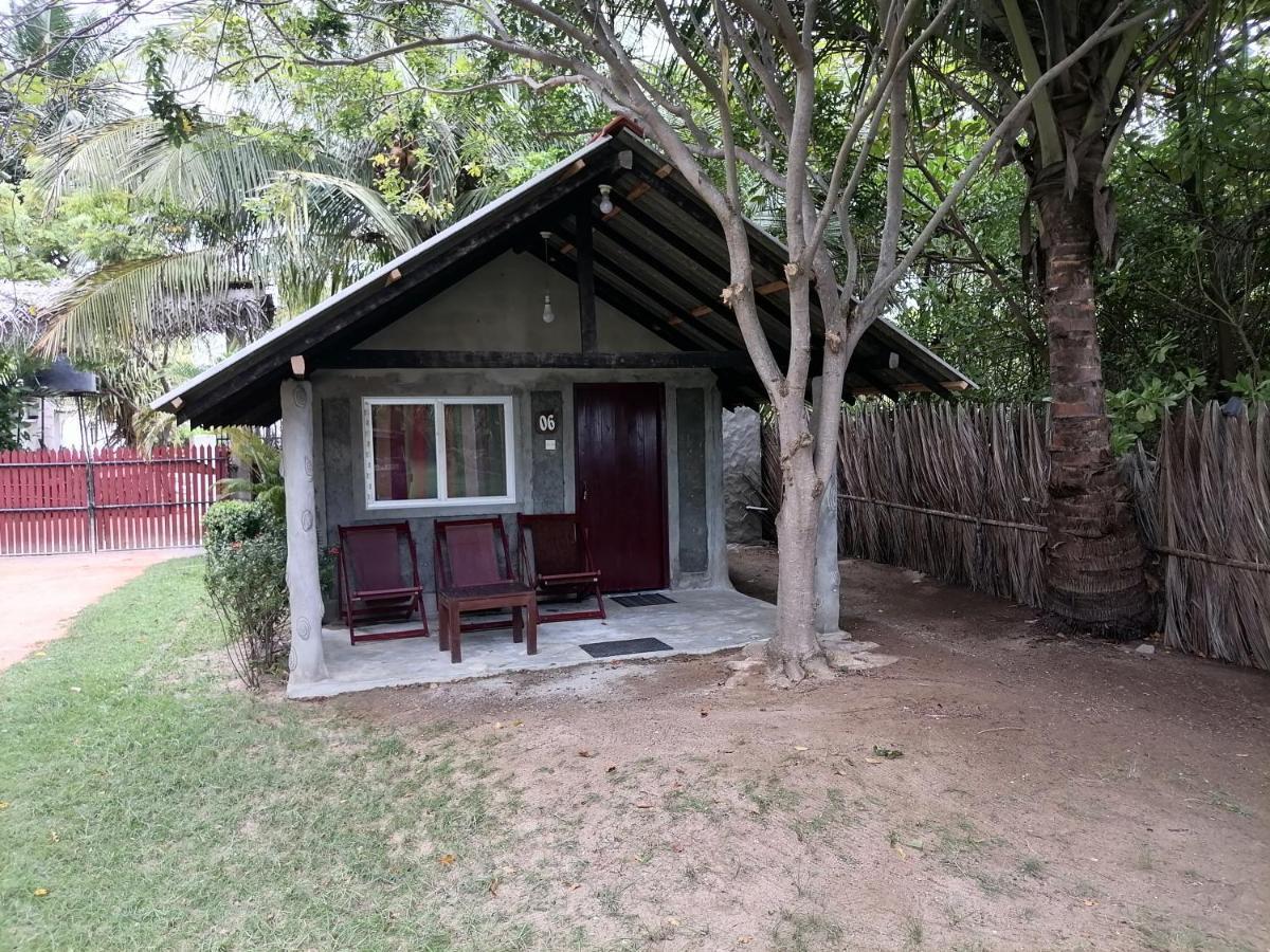 Werala Beach Resort Kalpitiya Exterior photo