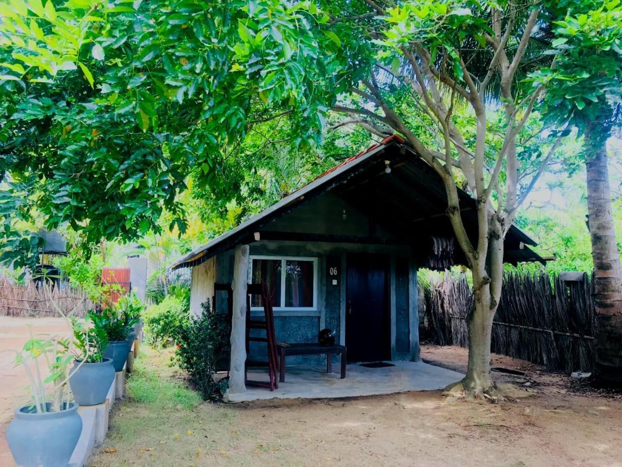 Werala Beach Resort Kalpitiya Exterior photo
