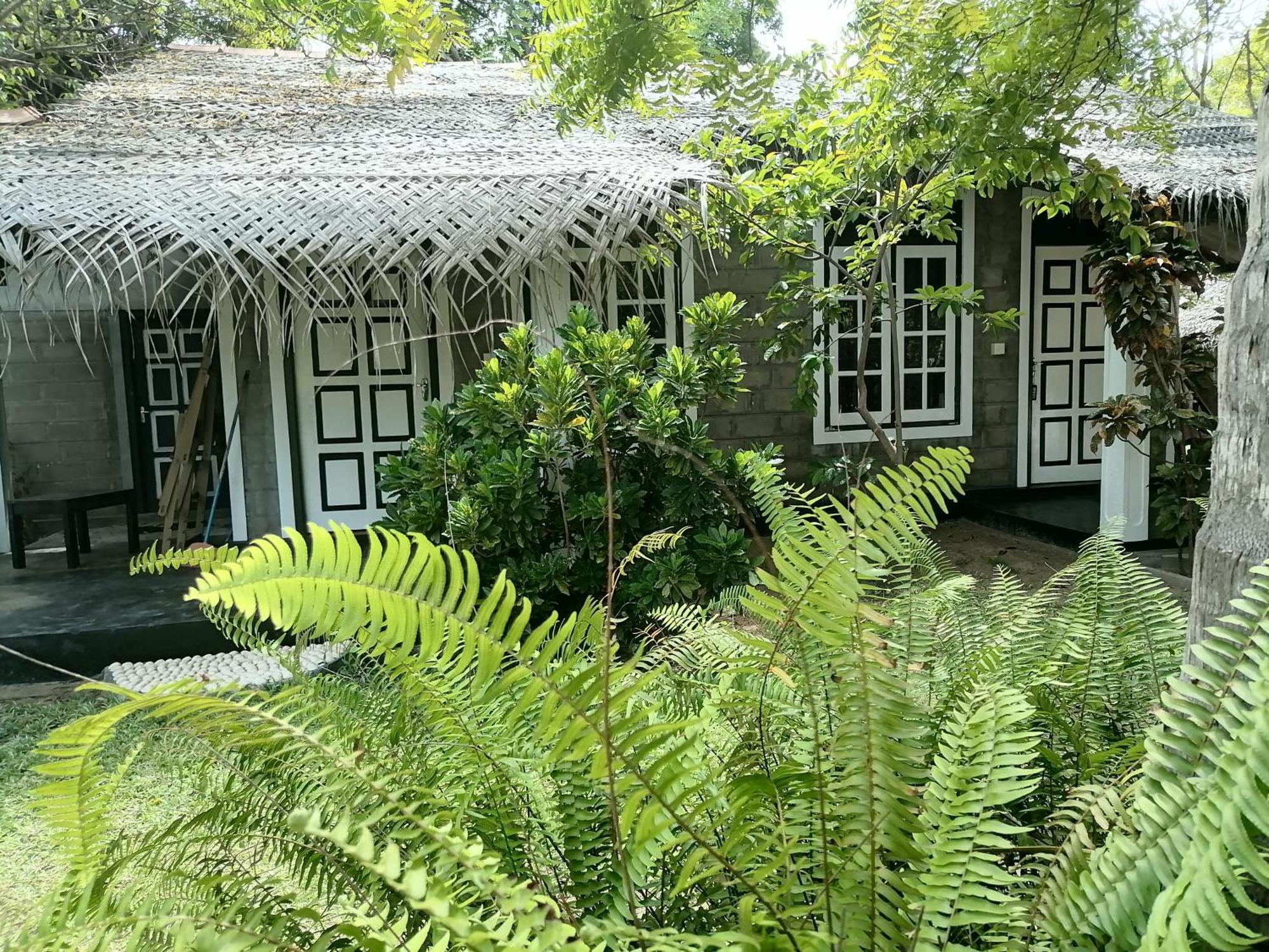 Werala Beach Resort Kalpitiya Exterior photo