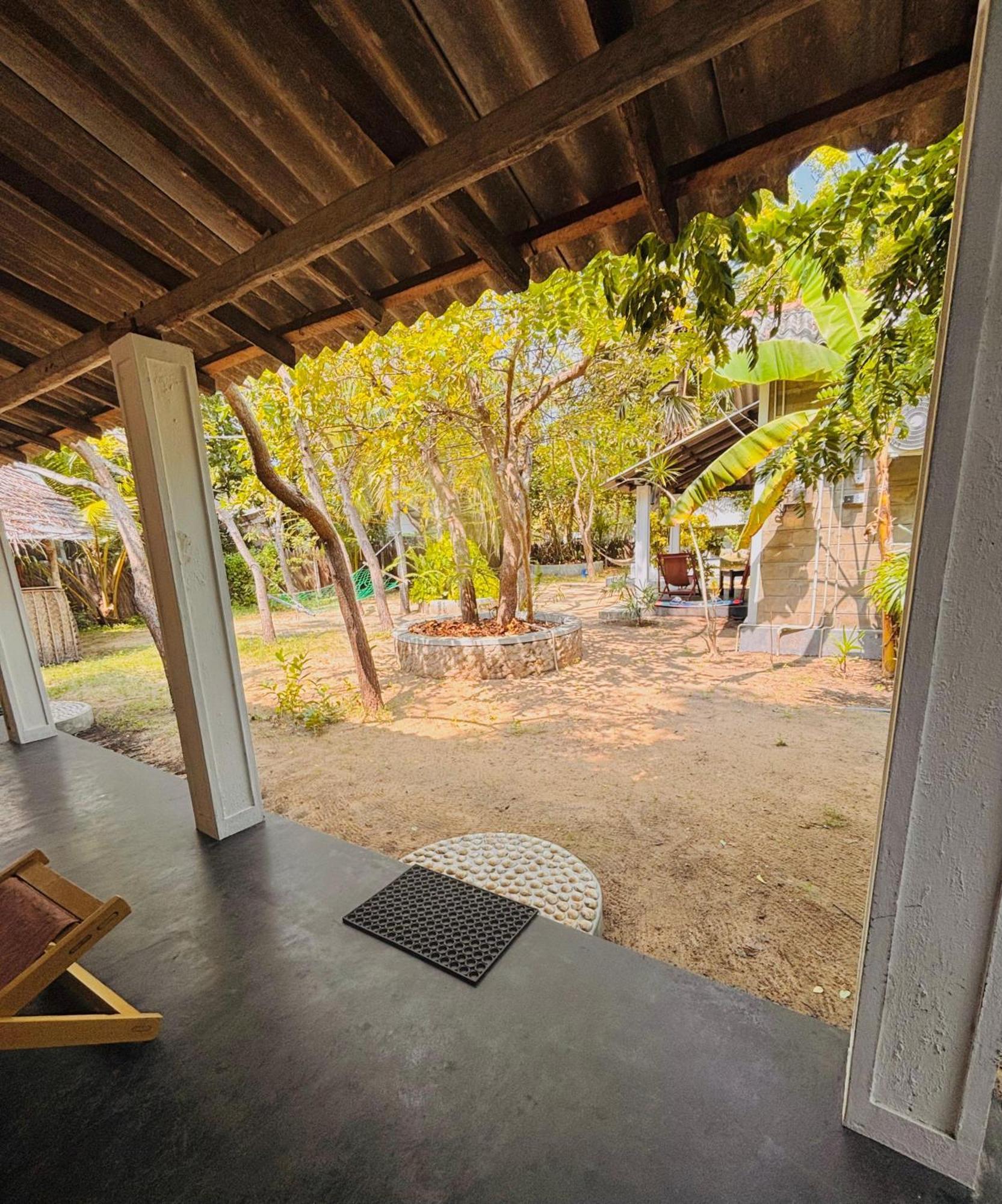 Werala Beach Resort Kalpitiya Exterior photo