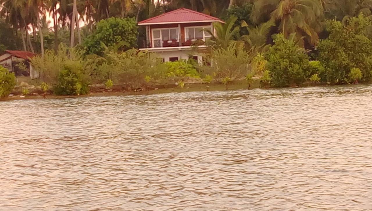 Werala Beach Resort Kalpitiya Exterior photo