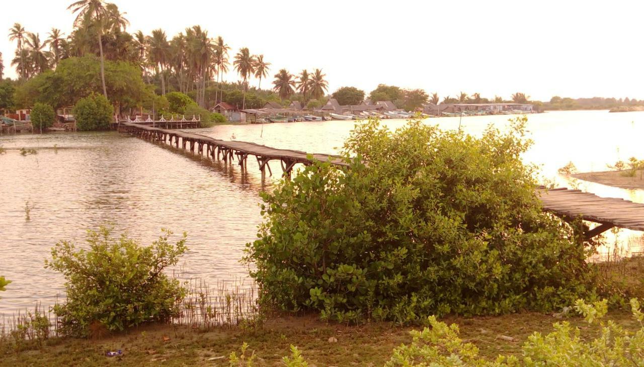 Werala Beach Resort Kalpitiya Exterior photo